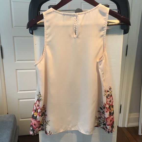 Paper Crane cream blouse - Picture 5 of 5